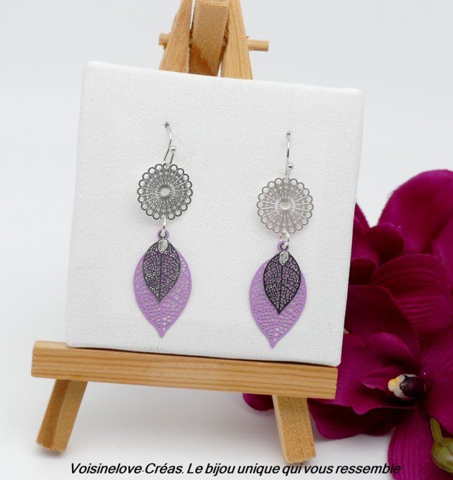 Boucles d'oreilles feuilles filigranes argenté et mauve