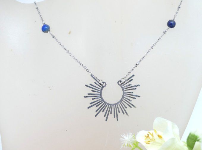 Collier soleil en acier et pierre gemme