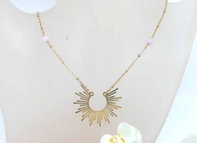 Collier demi soleil en acier doré et pierre gemme