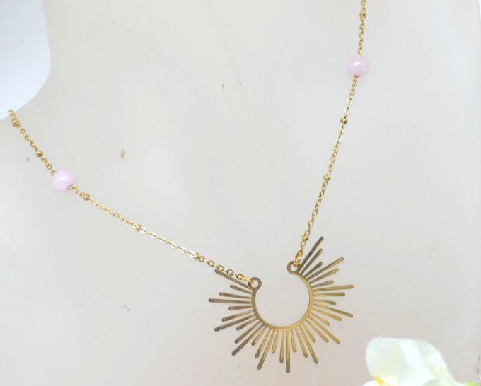 Collier demi soleil en acier doré et pierre gemme